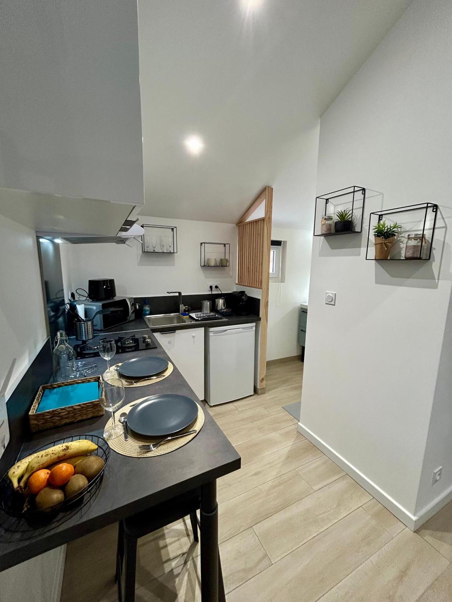 Tiny House De Charme Toute Equipee Le Pian-Médoc Exterior foto